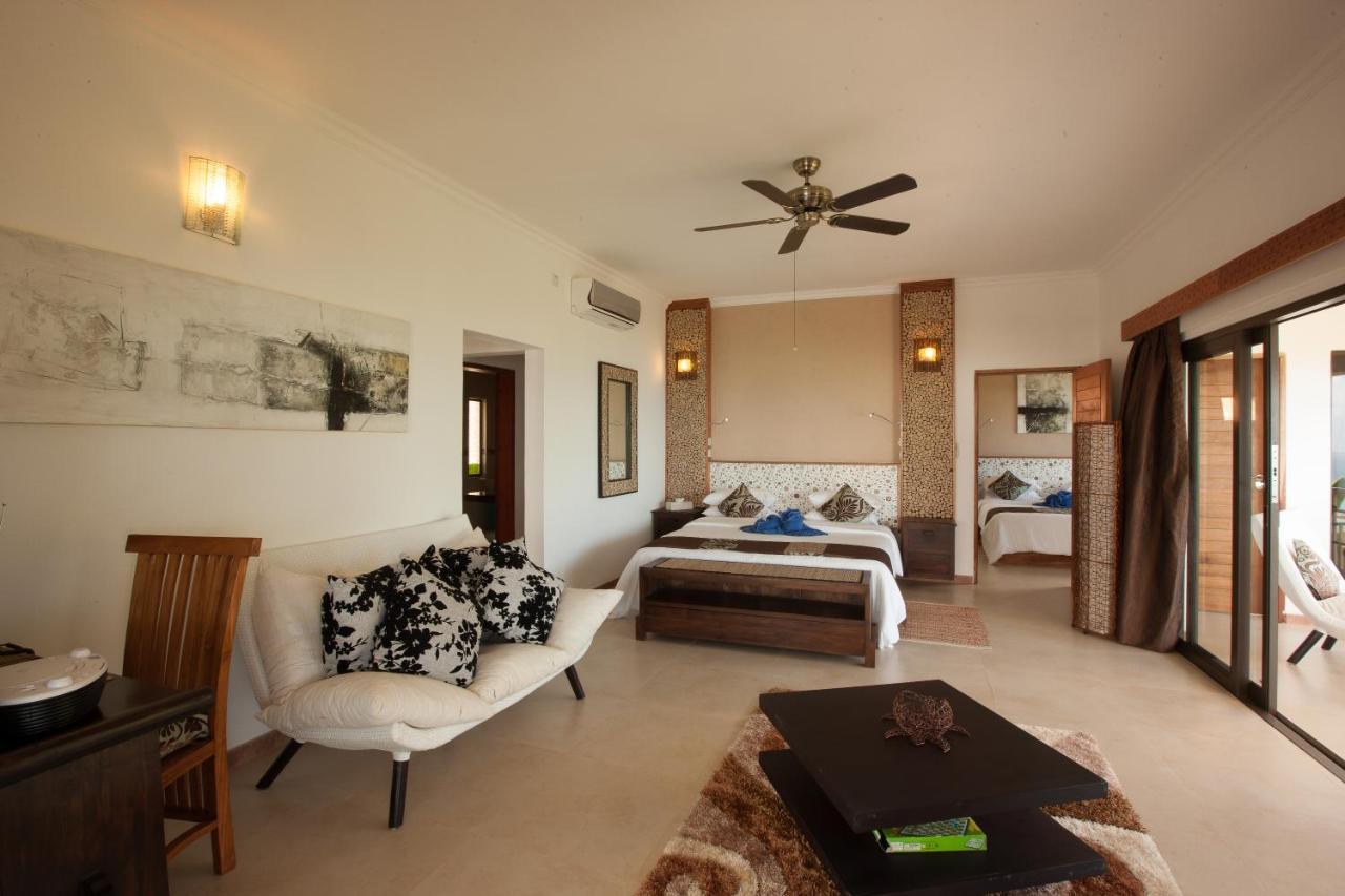 Le Duc Hillview Villas Anse Volbert Village 外观 照片