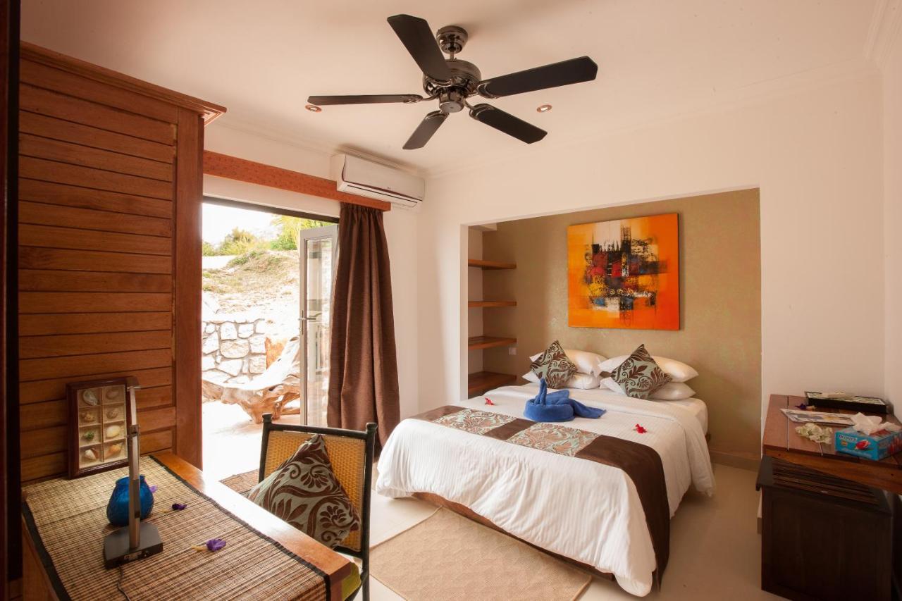 Le Duc Hillview Villas Anse Volbert Village 外观 照片